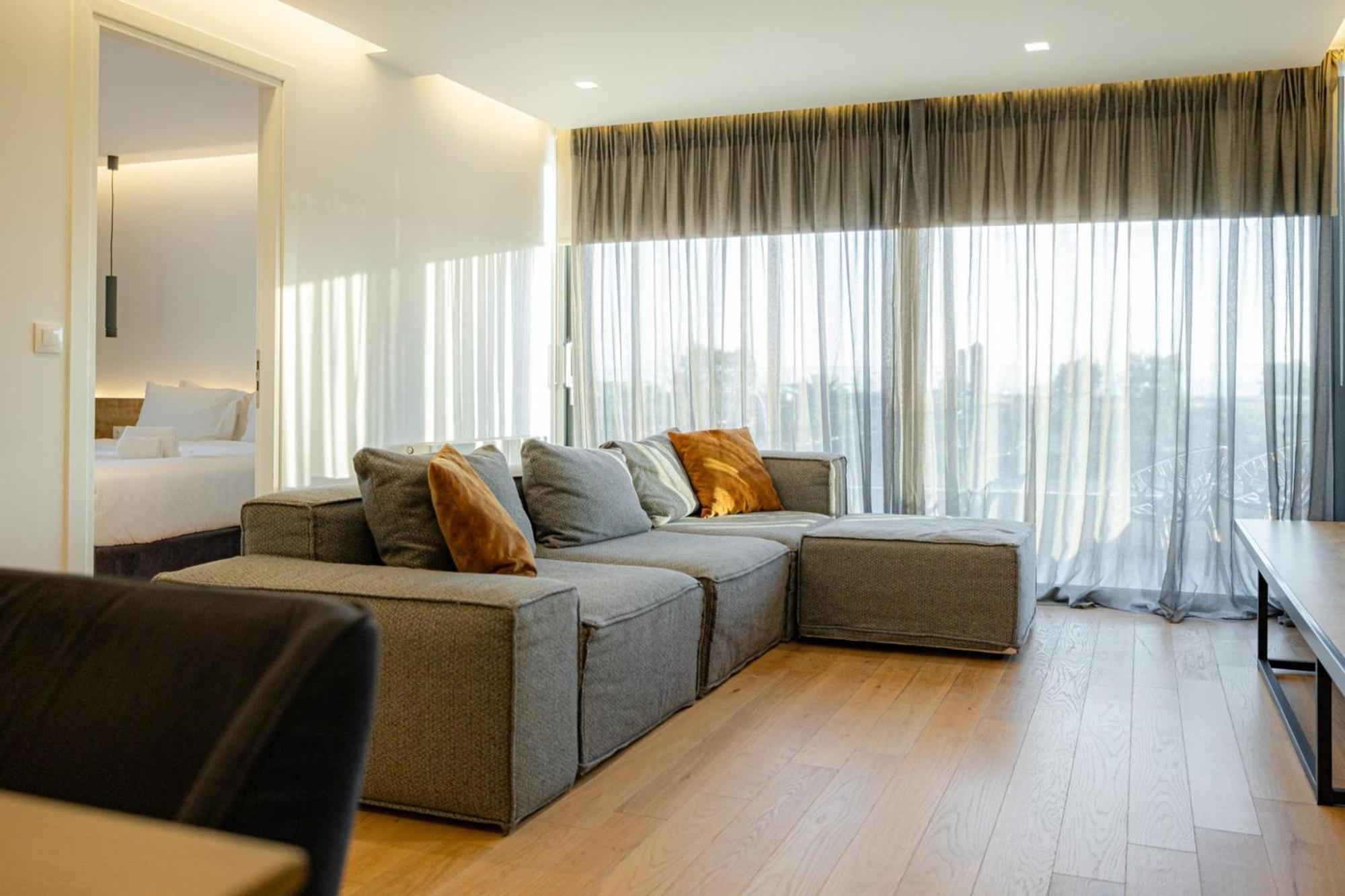 Earth Boutique Apartments Next To Stavros Niarchos Атина Екстериор снимка