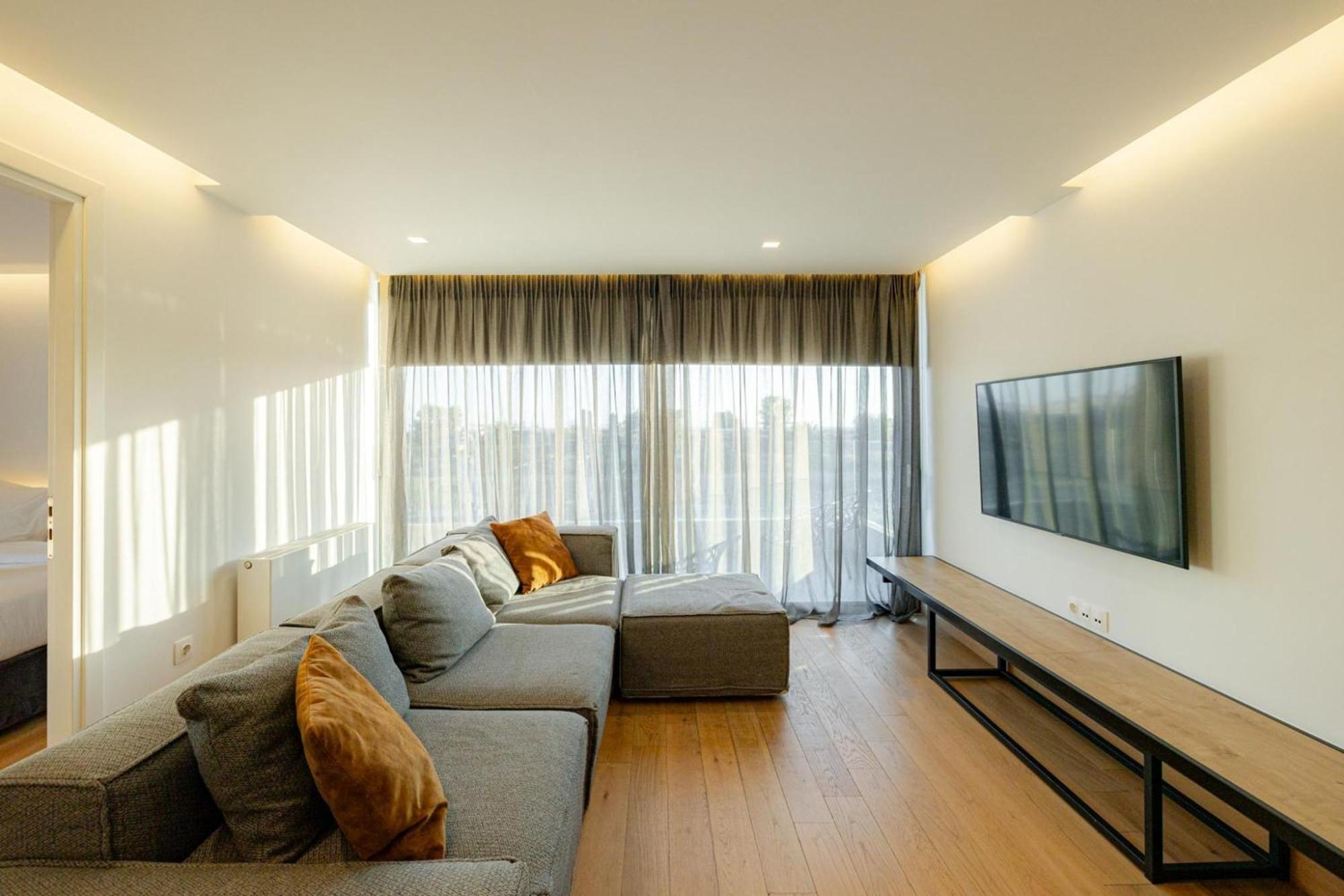 Earth Boutique Apartments Next To Stavros Niarchos Атина Екстериор снимка