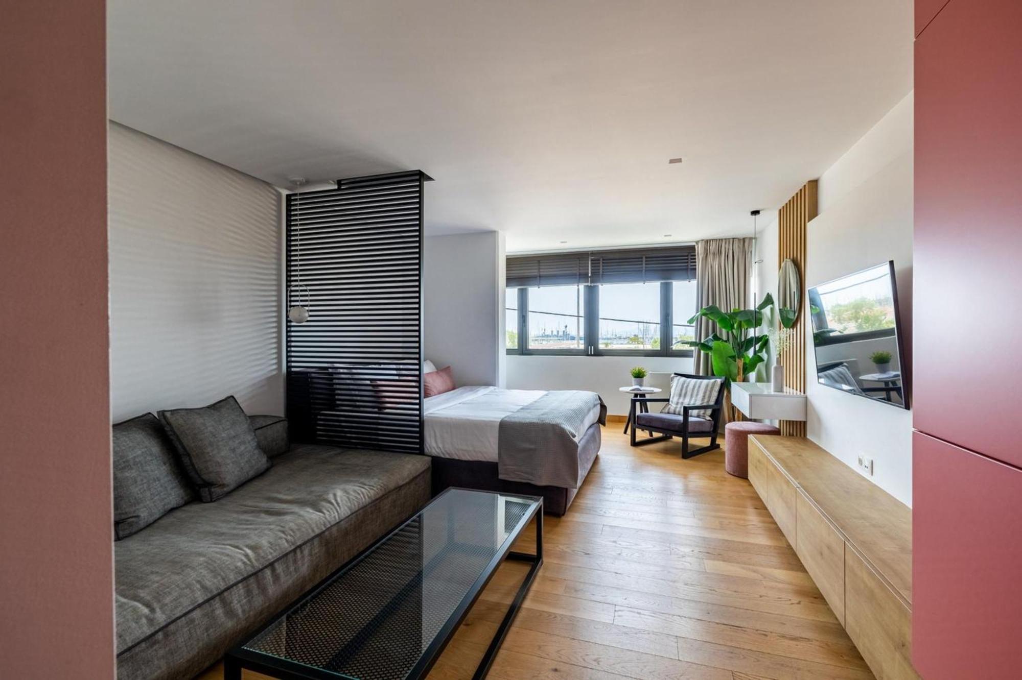 Earth Boutique Apartments Next To Stavros Niarchos Атина Екстериор снимка