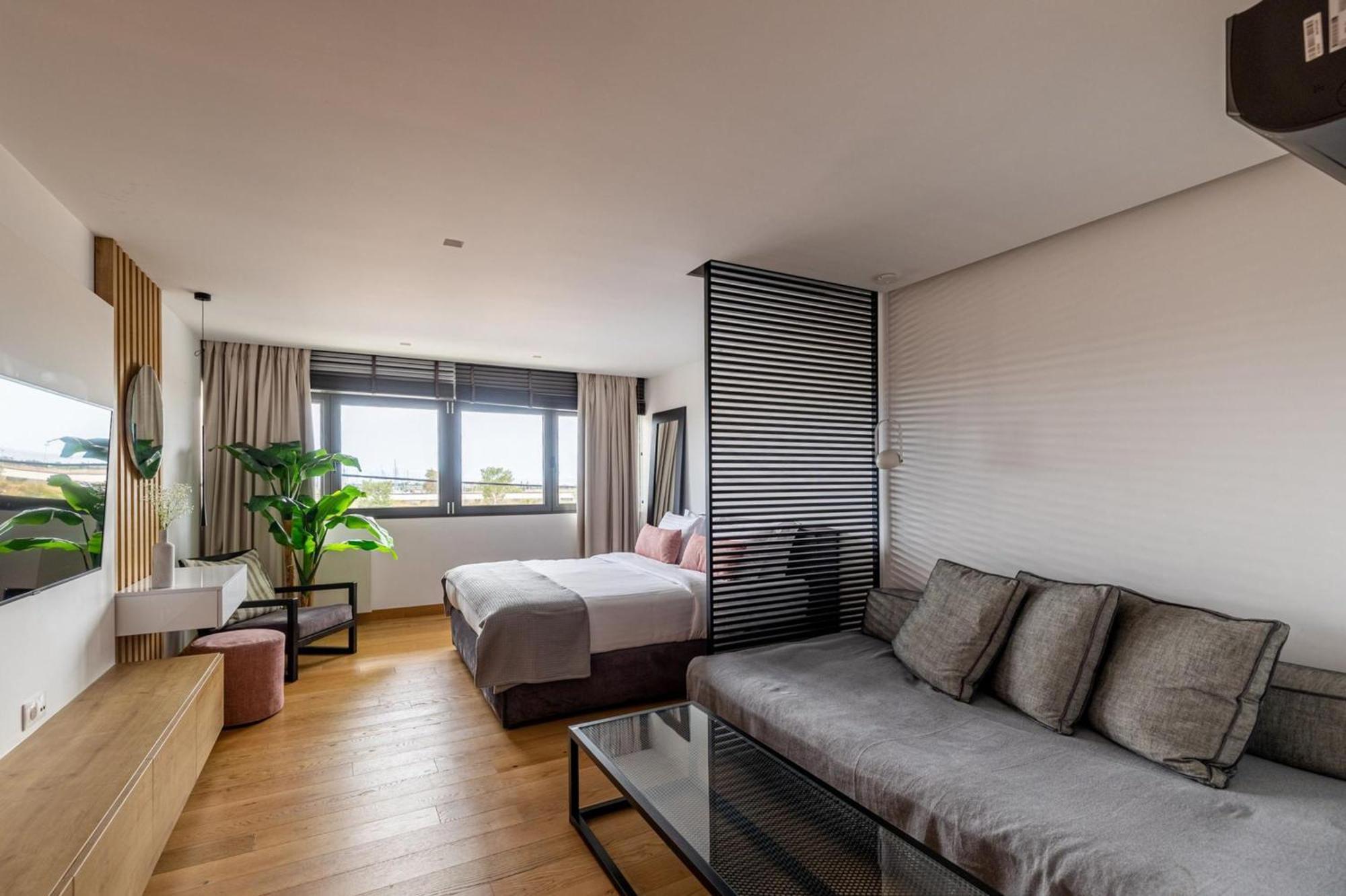 Earth Boutique Apartments Next To Stavros Niarchos Атина Екстериор снимка