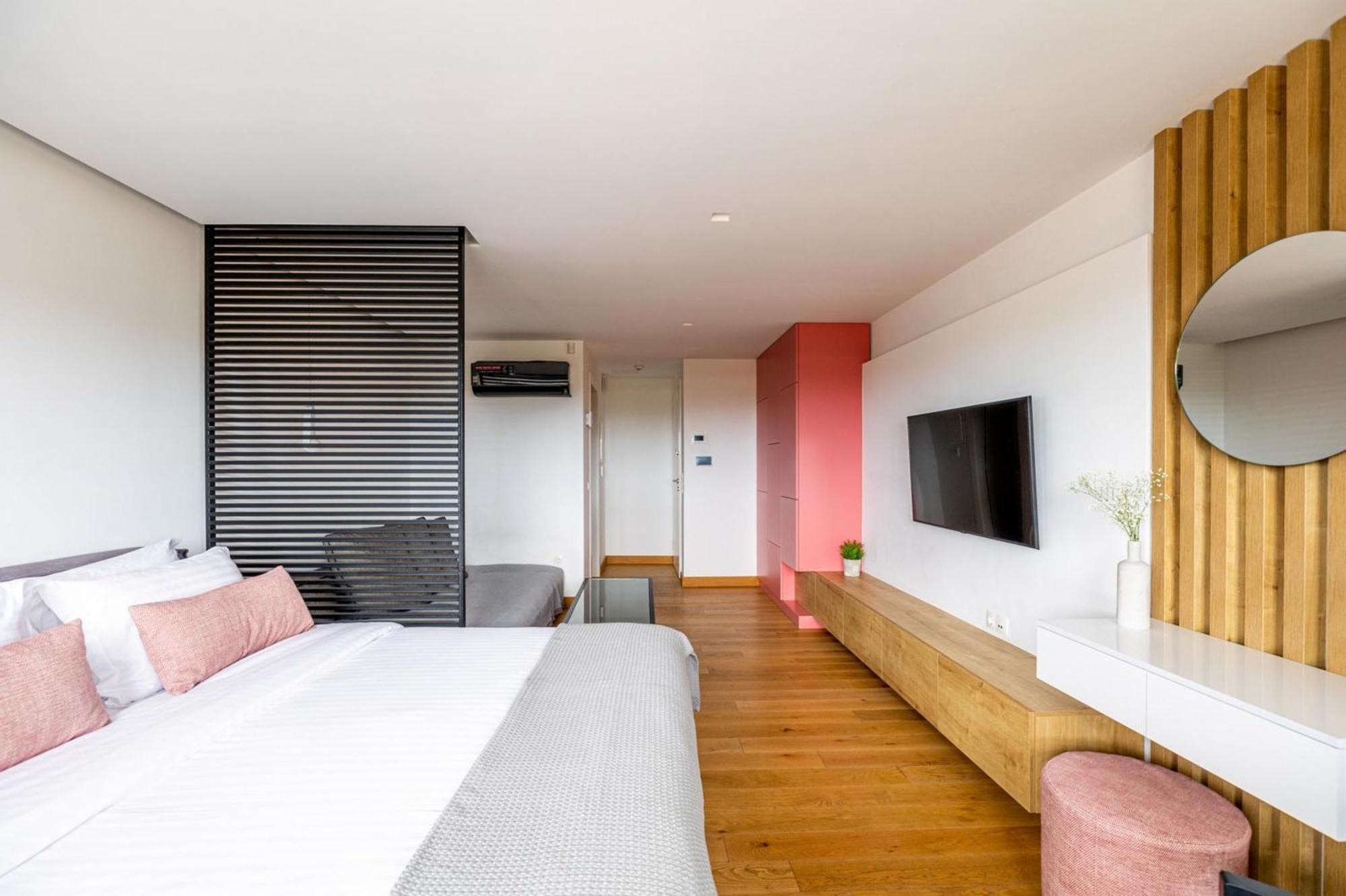 Earth Boutique Apartments Next To Stavros Niarchos Атина Екстериор снимка