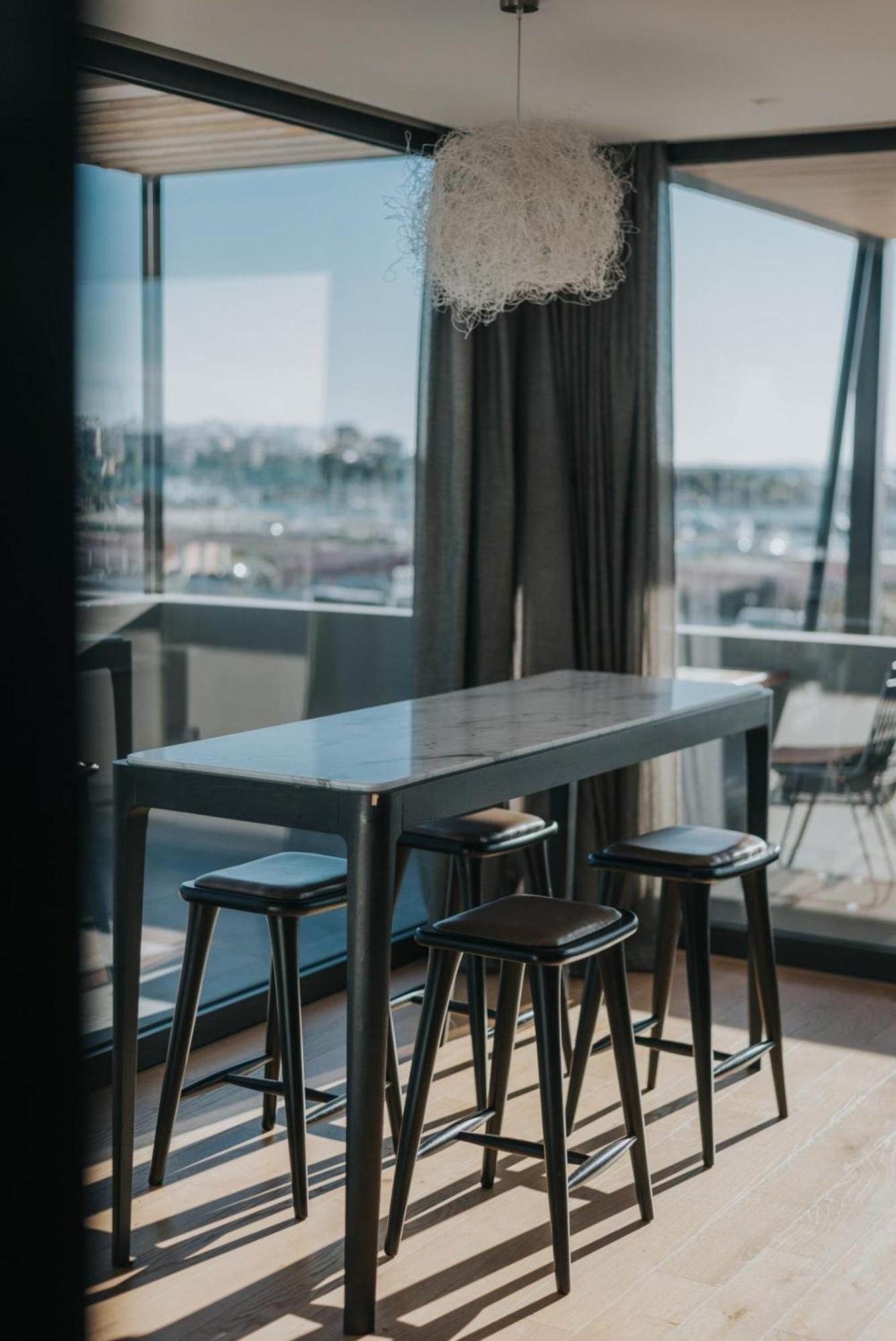 Earth Boutique Apartments Next To Stavros Niarchos Атина Екстериор снимка