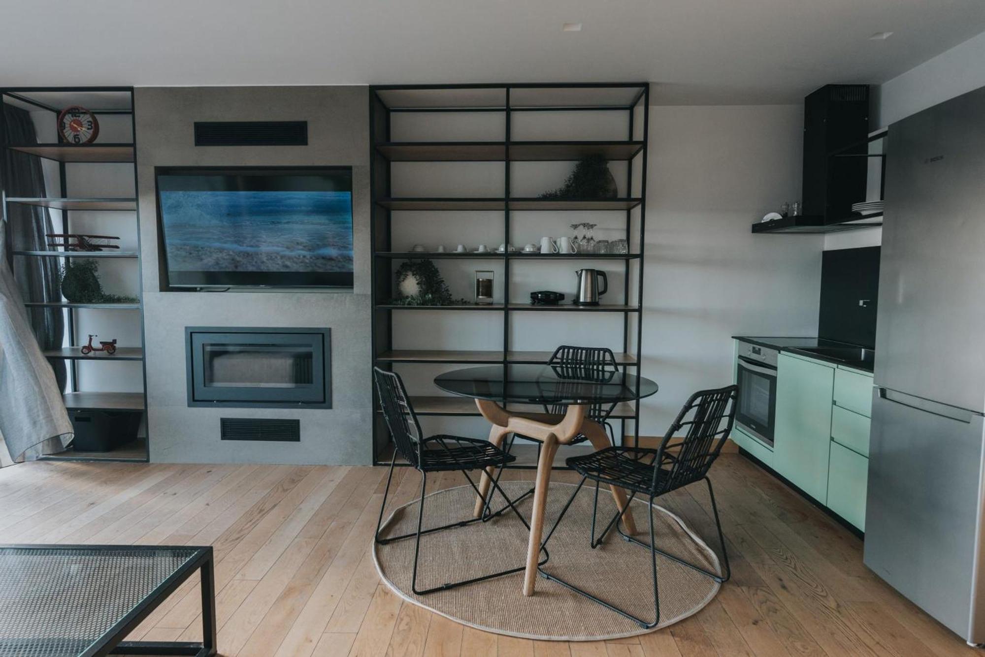 Earth Boutique Apartments Next To Stavros Niarchos Атина Екстериор снимка